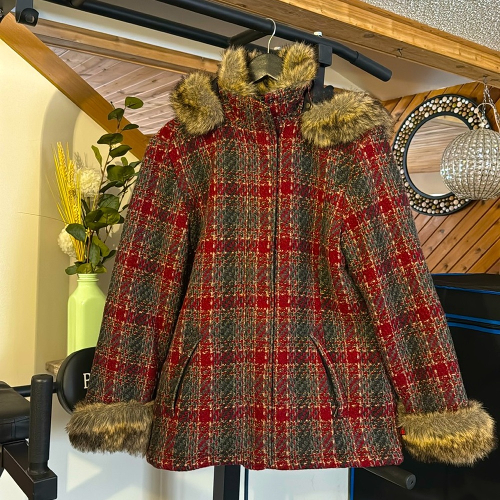 Woolrich plaid faux fur accent winter coat